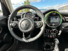 2019 MINI 4 Door Cooper FWD | No Accident | Good Service Record - Photo 15