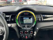 2019 MINI 4 Door Cooper FWD | No Accident | Good Service Record - Photo 17