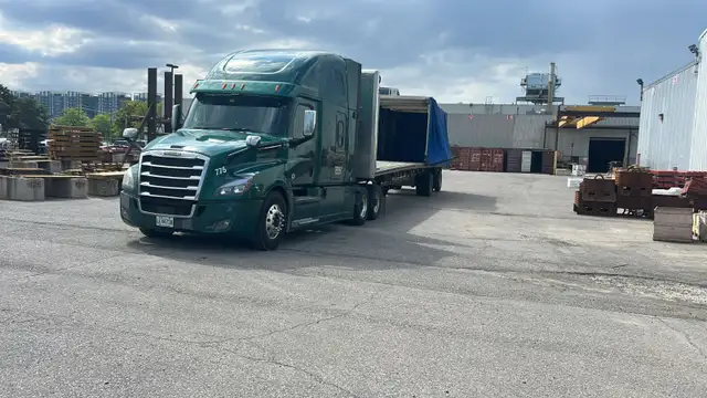 FLATBED DRIVERED NEEDED,   QC,ON, NS (1000 SING IN BONUS)