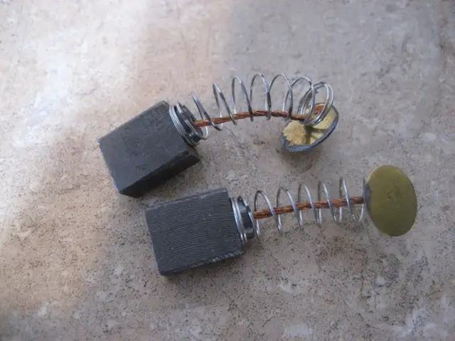 Set of brushes for a 1/2' hmmer drill