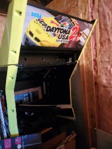 Cabinet d arcade a vendre  pinball , arcade.