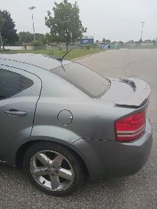 2010 Dodge Avenger - Used in Good Condition - Photo 5