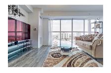 Furnished Rooms Rent in a 3-Bedroom, 2-Bathroom Luxury Condo - Photo 2