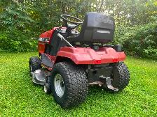 HONDA HT 3813 Garden Tractor - Photo 4