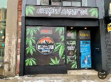 Experienced Budtender on St. Clair Ave W