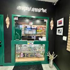 Experienced Budtender on St. Clair Ave W - Photo 2