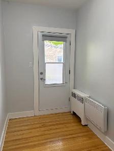 Superbe très grand 5 1/2, rez de chaussé, St-Sauveur, libre - Photo 17