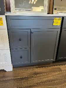 30" Bathroom Vanity Cabinet / 31" Countertop Floor Demos on Sal - Photo 10
