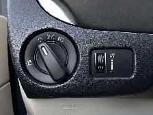 2013 Dodge Grand Caravan SXT | Stow n Go | AS IS | FWD - Photo 13