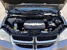 2013 Dodge Grand Caravan SXT | Stow n Go | AS IS | FWD - Photo 30