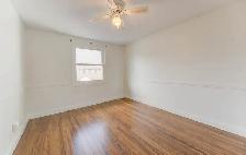 Listing Alert !  3-bedroom, 2-bathroom Townhome For Sale - Photo 6