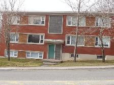 4½  rue Galt Est