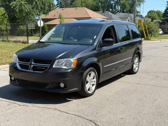 Dodge caravan crew 2014