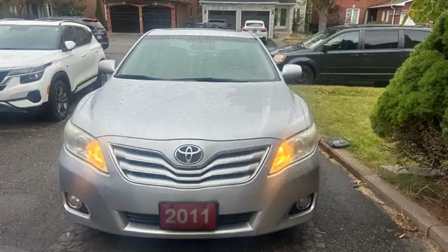 2011 Toyota Camry XLE