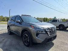 2025 Nissan Rogue DOORSTEP DELIVERY! SV MOONROOF AWD! - Photo 9