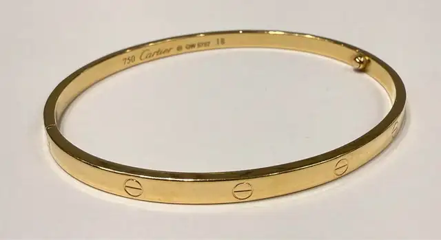 18Karat Love Style Bangle , Size 18