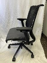 Steelcase Think V1 Chair! - Photo 3
