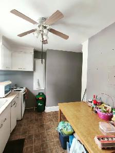 CENTRAL LOCATION - CARTIER AVENUE - Photo 3