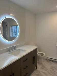 Logement 5 1/2, renové au 1ier étage d'un triplex a Granby - Photo 2