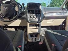 Dodge Grand Caravan 2012 en bonne condition - Photo 9