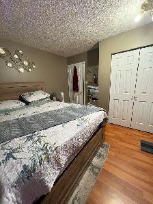 Brooks Room Rental - Photo 2