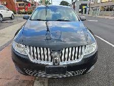 2010 Lincoln MKS - Photo 2