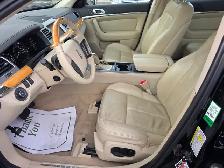2010 Lincoln MKS - Photo 9