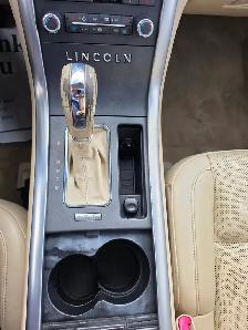 2010 Lincoln MKS - Photo 17