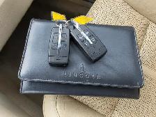 2010 Lincoln MKS - Photo 18