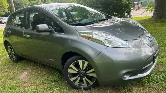 2016 Nissan LEAF ELECTRIC