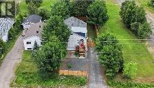 Charming  Home for Sale in Northern, ON -  Amazing Investment - Photo 5