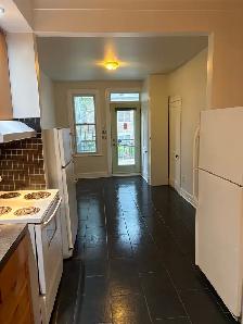 Rare PLATEAU MONT ROYAL …4 Bedroom…2 Bathrooms - Photo 8