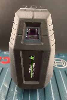 BOSCH GREEN LASER GPL100-50G - Photo 2