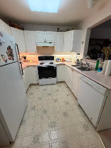 Suite #205 | 1 Bedroom   Den   1 Bathroom | $300,000 - Photo 4