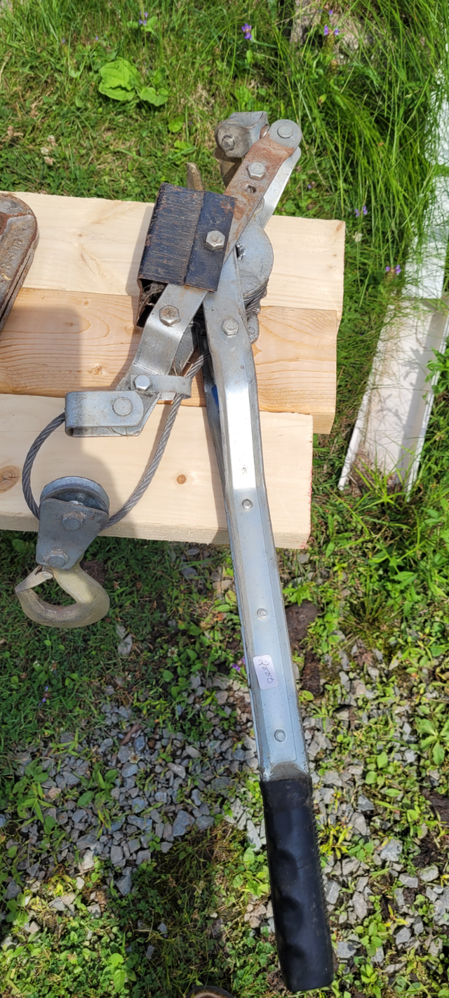 Cable Hoist Puller