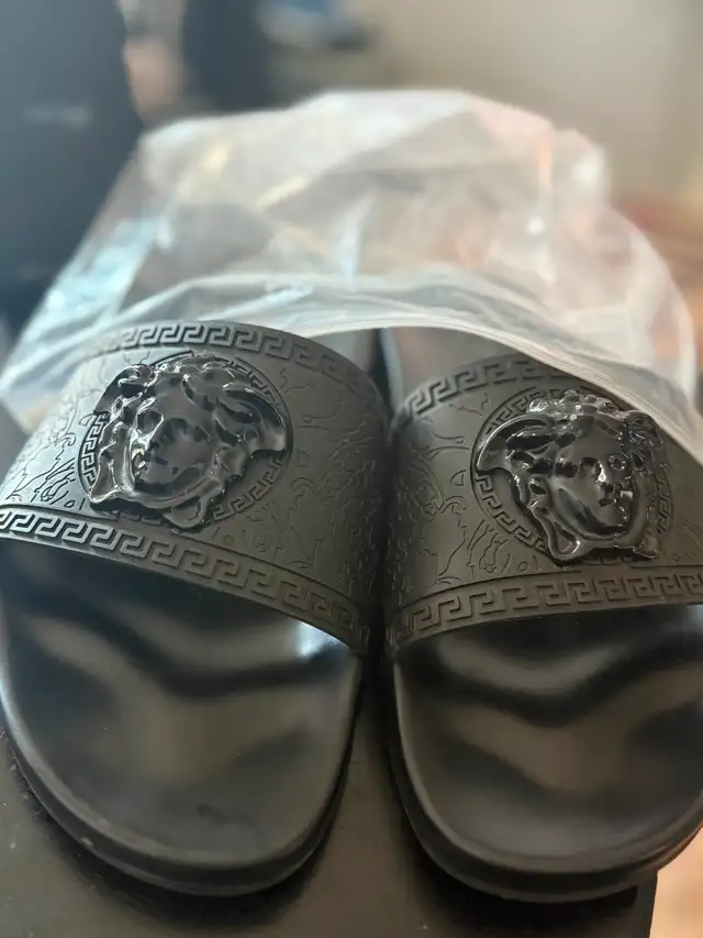 Mens Versace Black Medusa Slides Brand New
