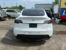 2023 Tesla Model Y - Photo 8