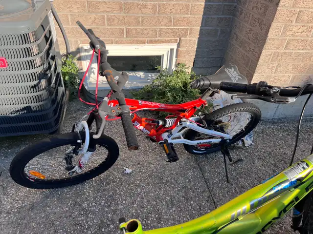 4 Bicycles for Sale – $80 for ALL 4 | Milton