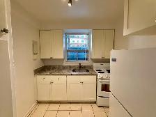 One bedroom apartment rental on Bayview south of Davisville - Photo 5