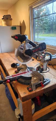 Wood workbench and Bosch Mitre Saw