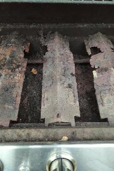 BBQ, Asthetically good,needs work or use for parts - Photo 2