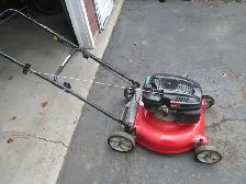 lawnmower - Photo 2