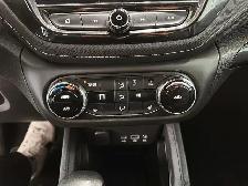 2021 Chevrolet Trailblazer AWD Activ One owner! Great value! Low - Photo 8
