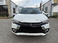 2019 Mitsubishi RVR - Photo 2