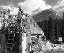 Looking for labourers with concrete and/or operating experience.