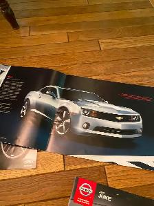 3 Car Brochure In EX Cond - Photo 4