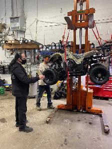 Shop Manager for Automotive and Electric Bike Store - Photo 5