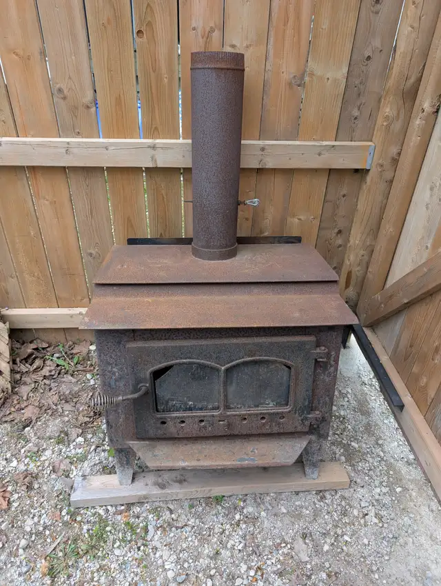 Cast Iron Wood Burning Fireplace Stove For Sale