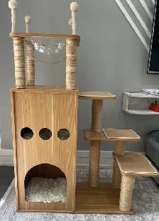 Cat Tower - Photo 3