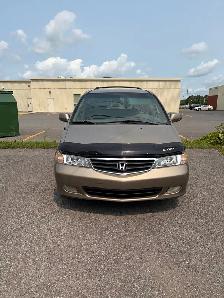Honda Odyssey 2003 - Photo 2